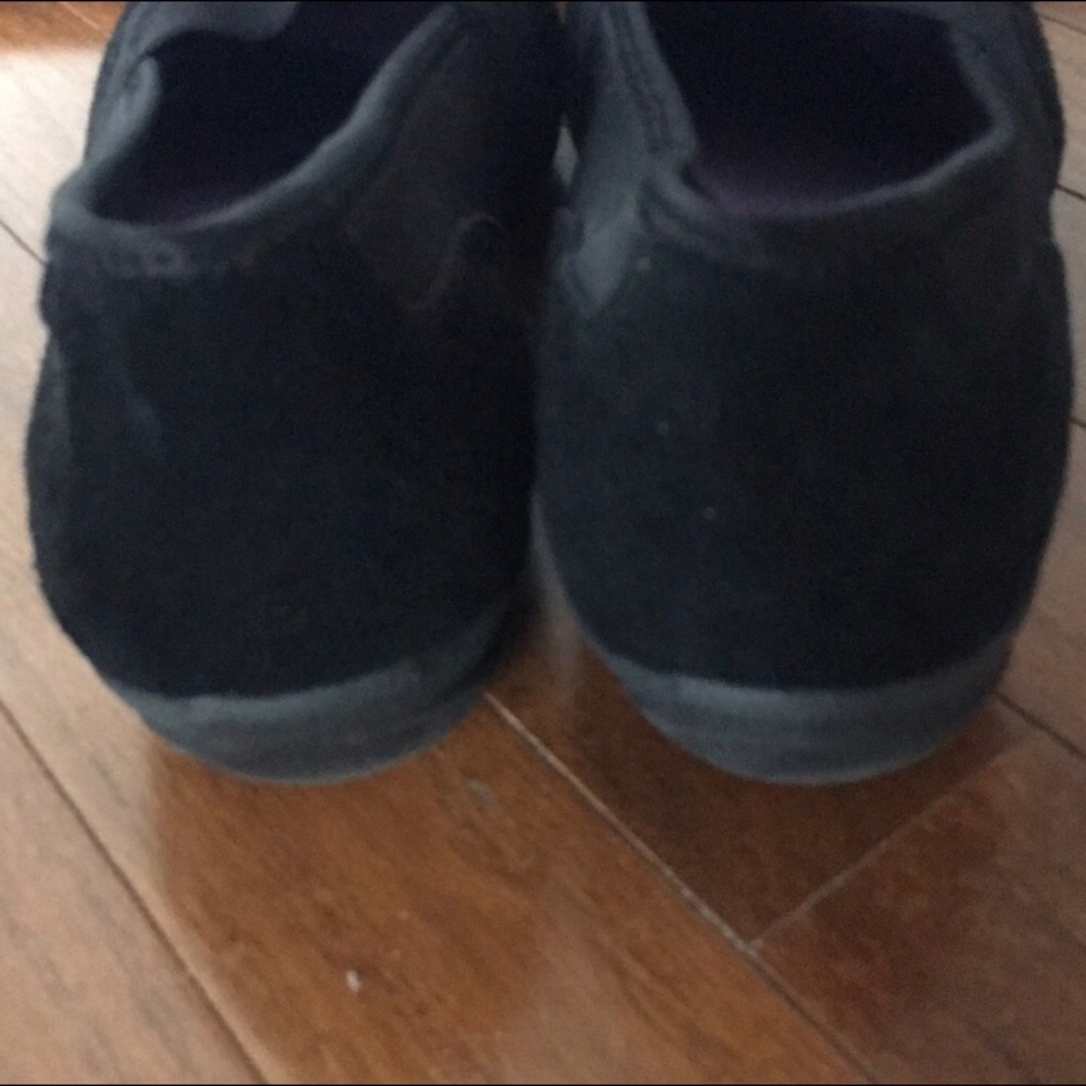 Sketchers Memory Foam Shoe. - image 3